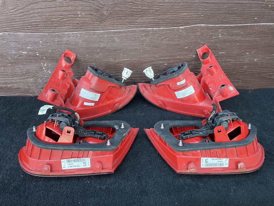 Стопи, стоп, ліхтарі задні Seat Leon 2 Сеат Леон 2 (09-12)