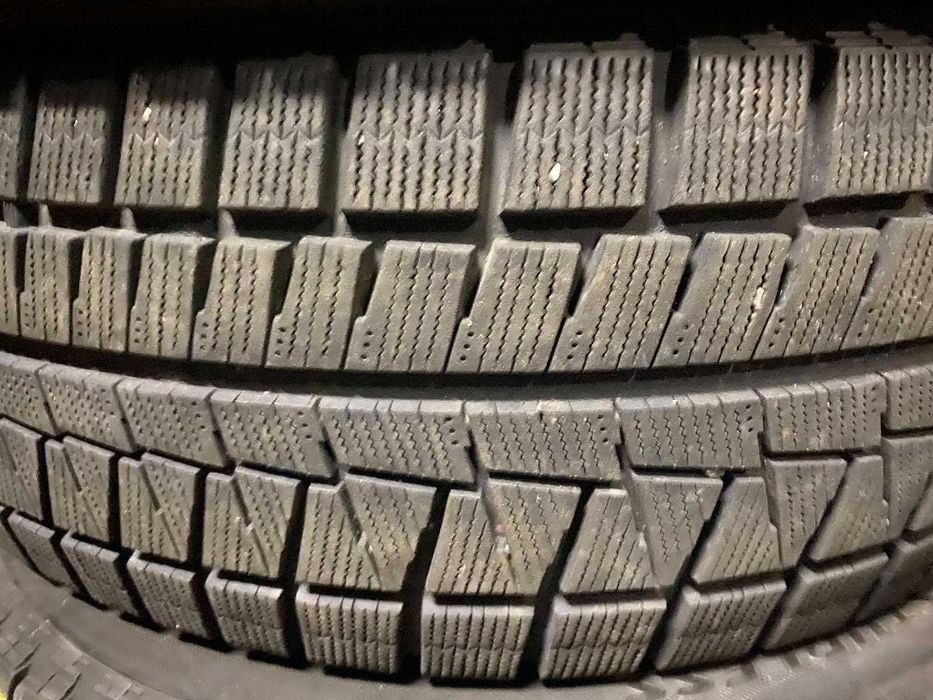 Зимові Бріджстоун 225/50/17 Bridgestone Blizzak Revo GZ зал.95%+інші