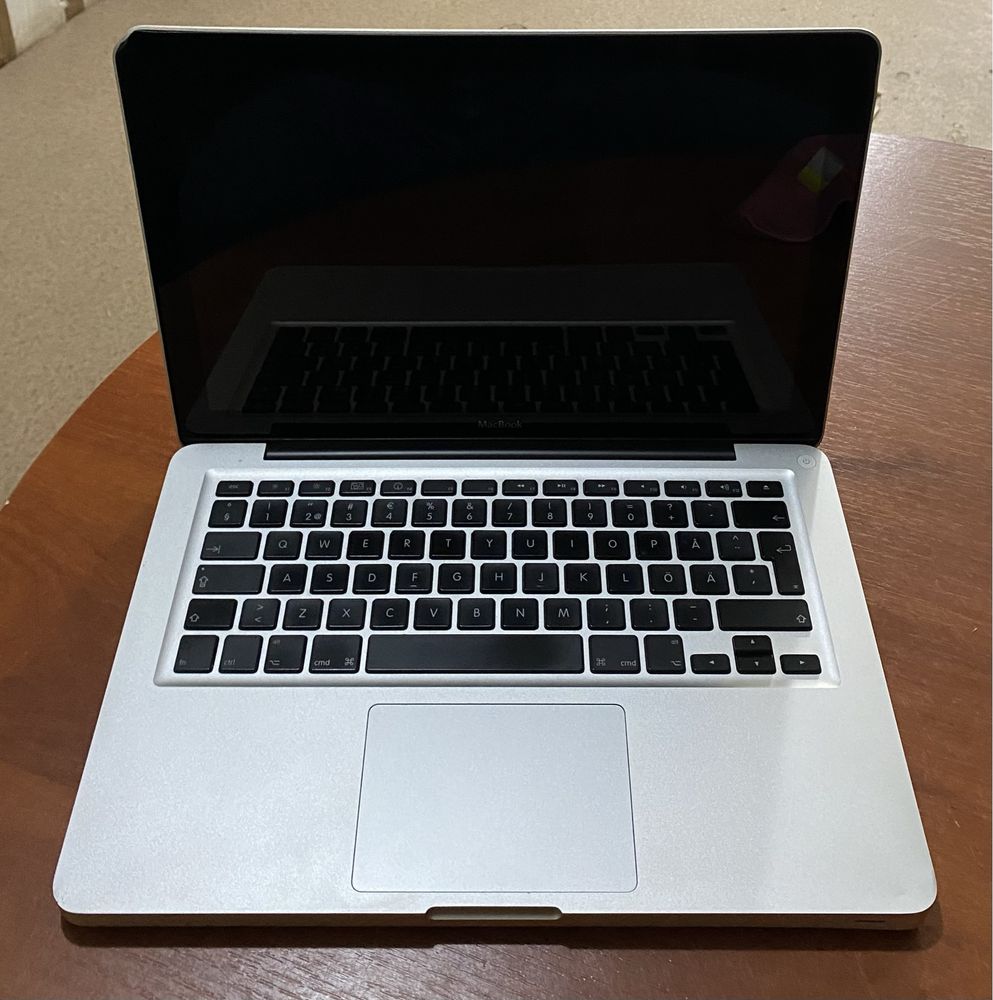 MacBook A1278 13"/ 4GB RAM/160GB HDD! N1234