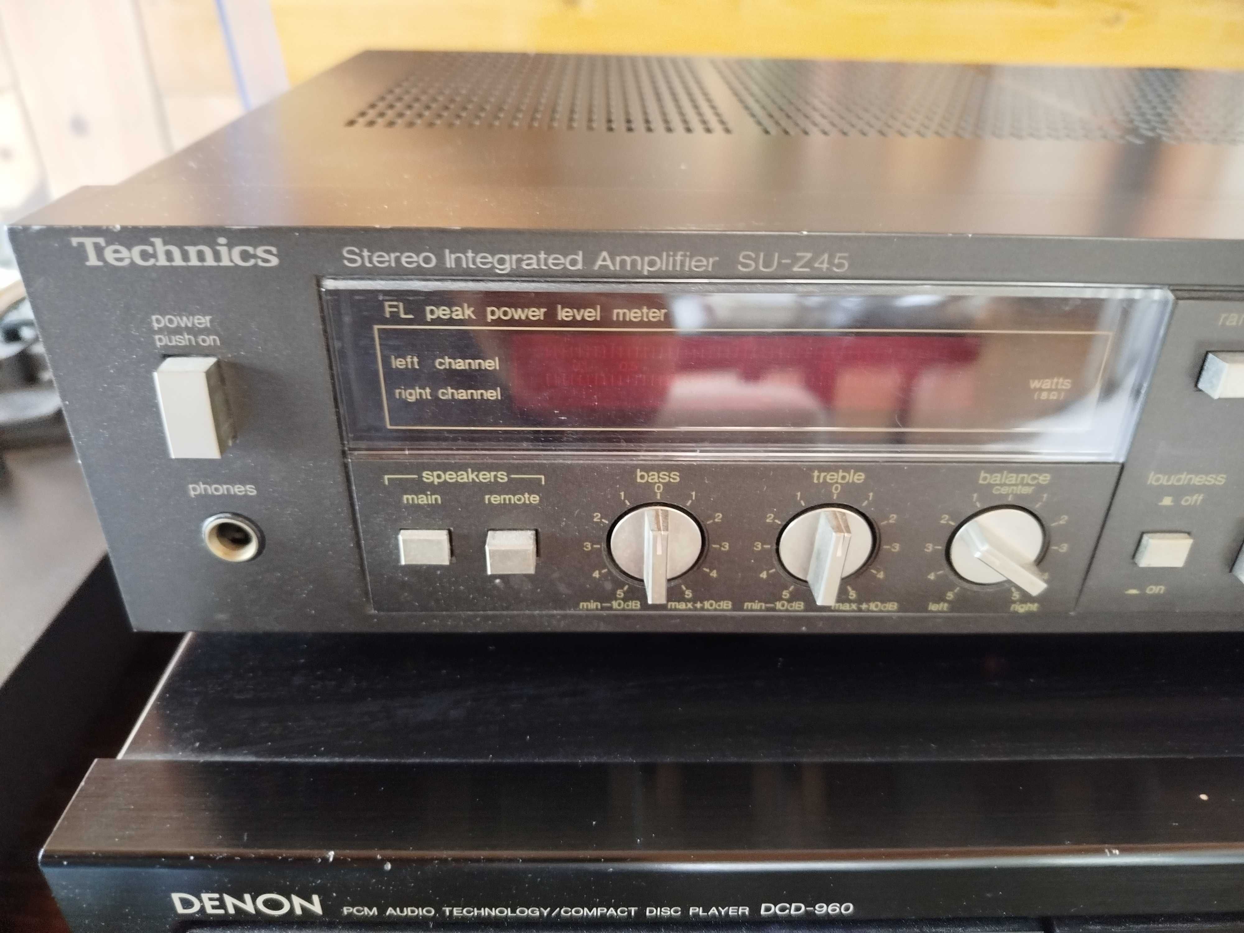 Amplificador Technics SU-Z45 Stereo Integrated Amplifier (1982-83)