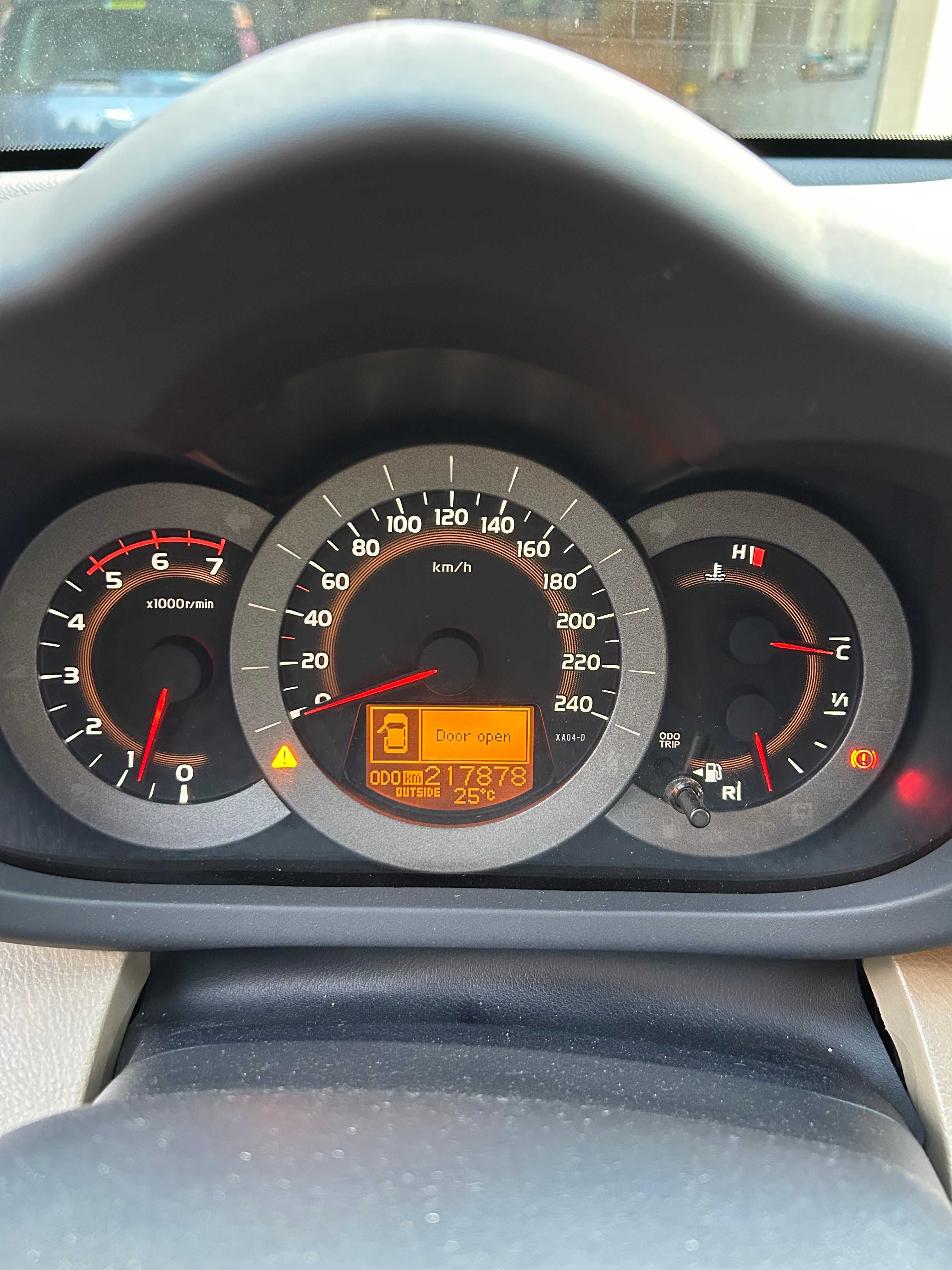 TOYOTA RAV4 2,2 D 130kw