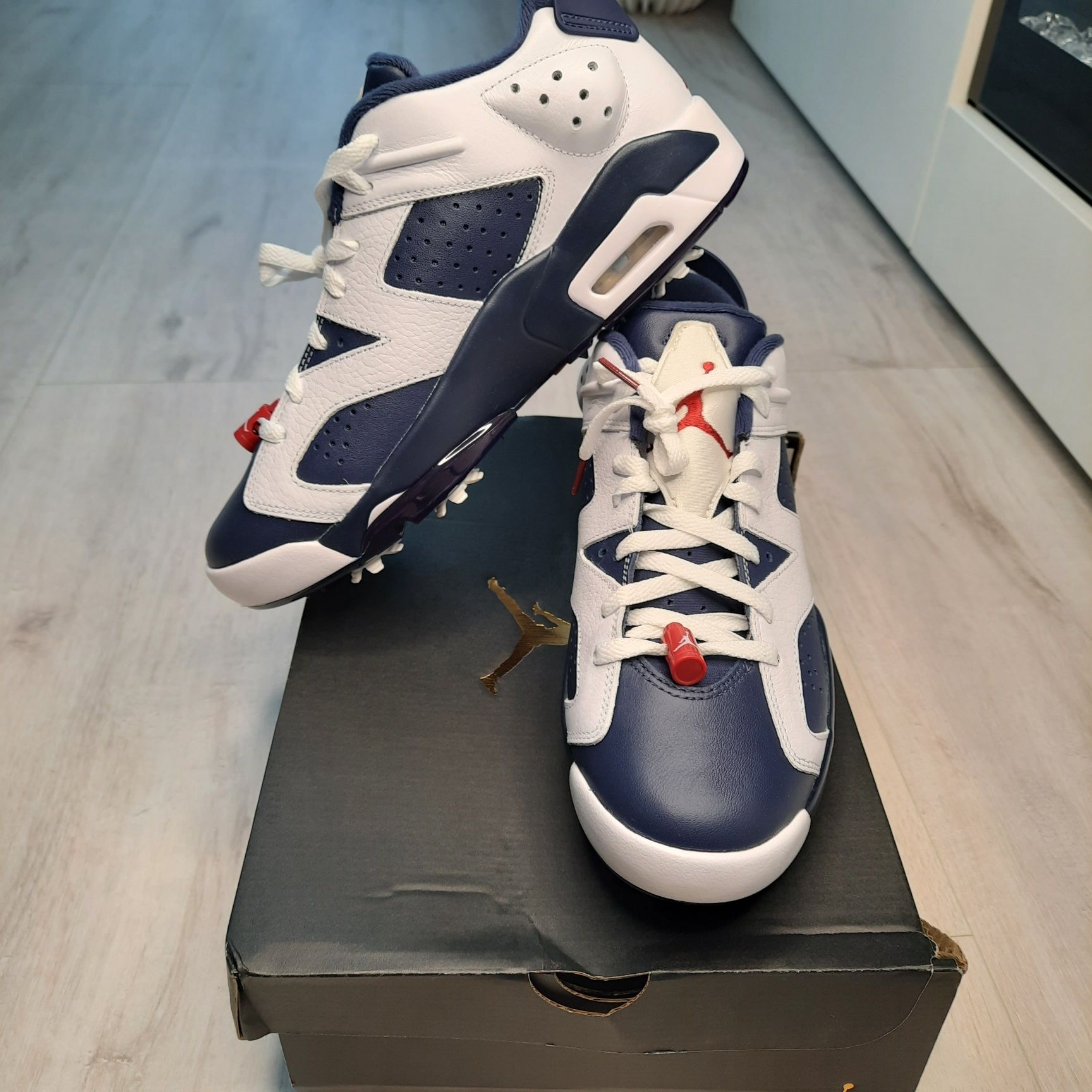 Оригінальні чоловічі кросівки AIR JORDAN RETRO 6 G GOLF SHOES WHITE/BL