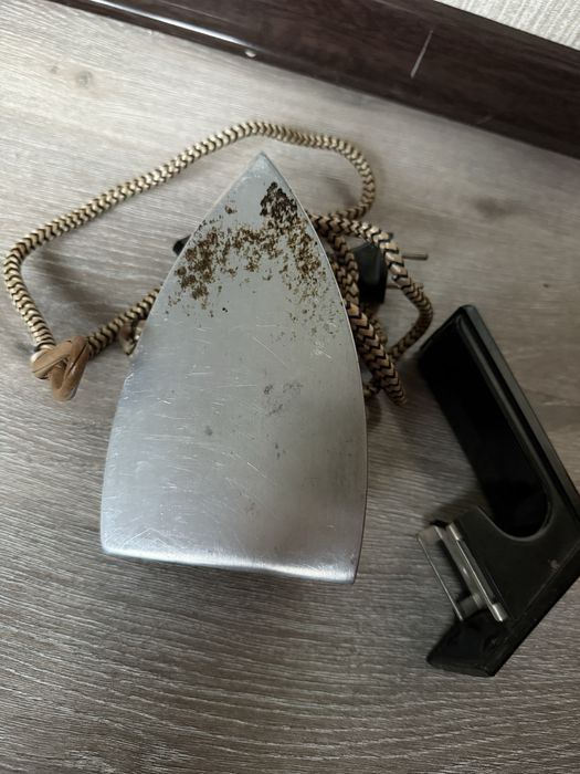 Продам праску дорожню складну