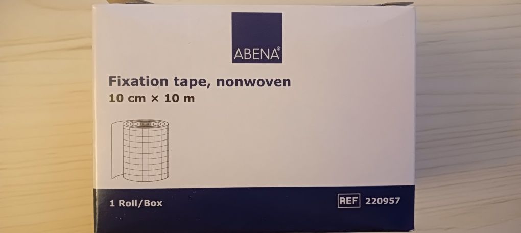 Włókninowa taśma do mocowania opatrunków. Rozm. 10 cm x 10 m, 15 cm