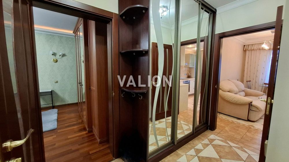 Продаж 1 кім. квартири, ремонт, Харківське шосе, метро Харківська