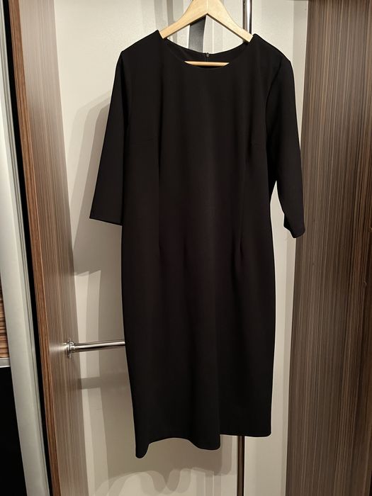 Czarna sukienka tuba rozm. 50