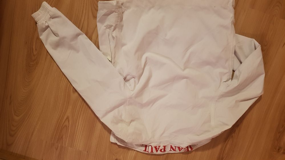 bluza,wiatrówka jean paul na 8lat