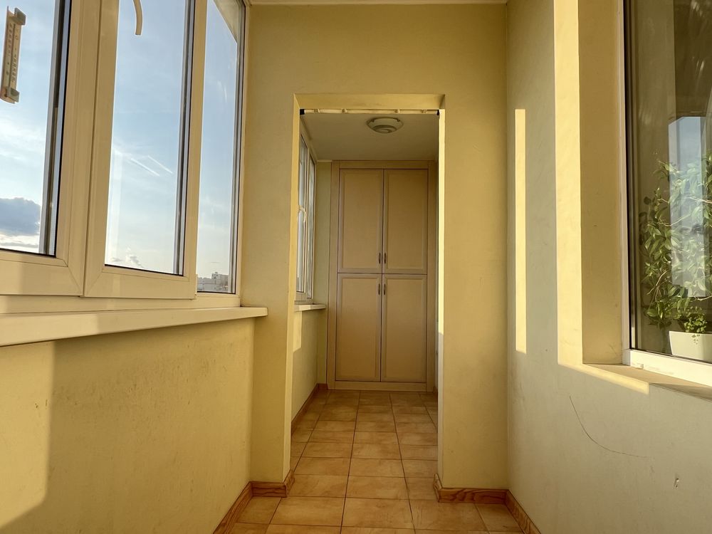 Продається 2-кімнатна квартира, м. Вишневе