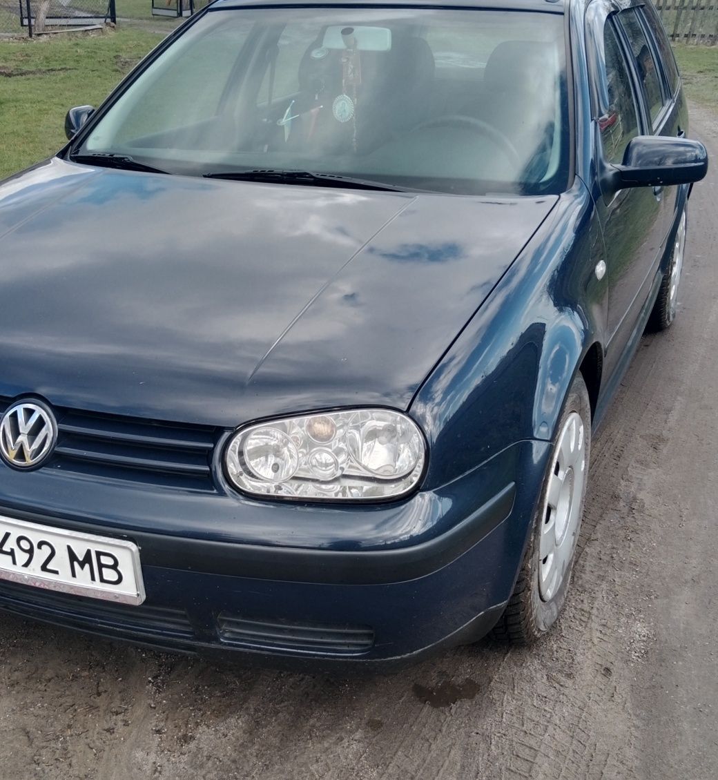 Volkswagen golf 4