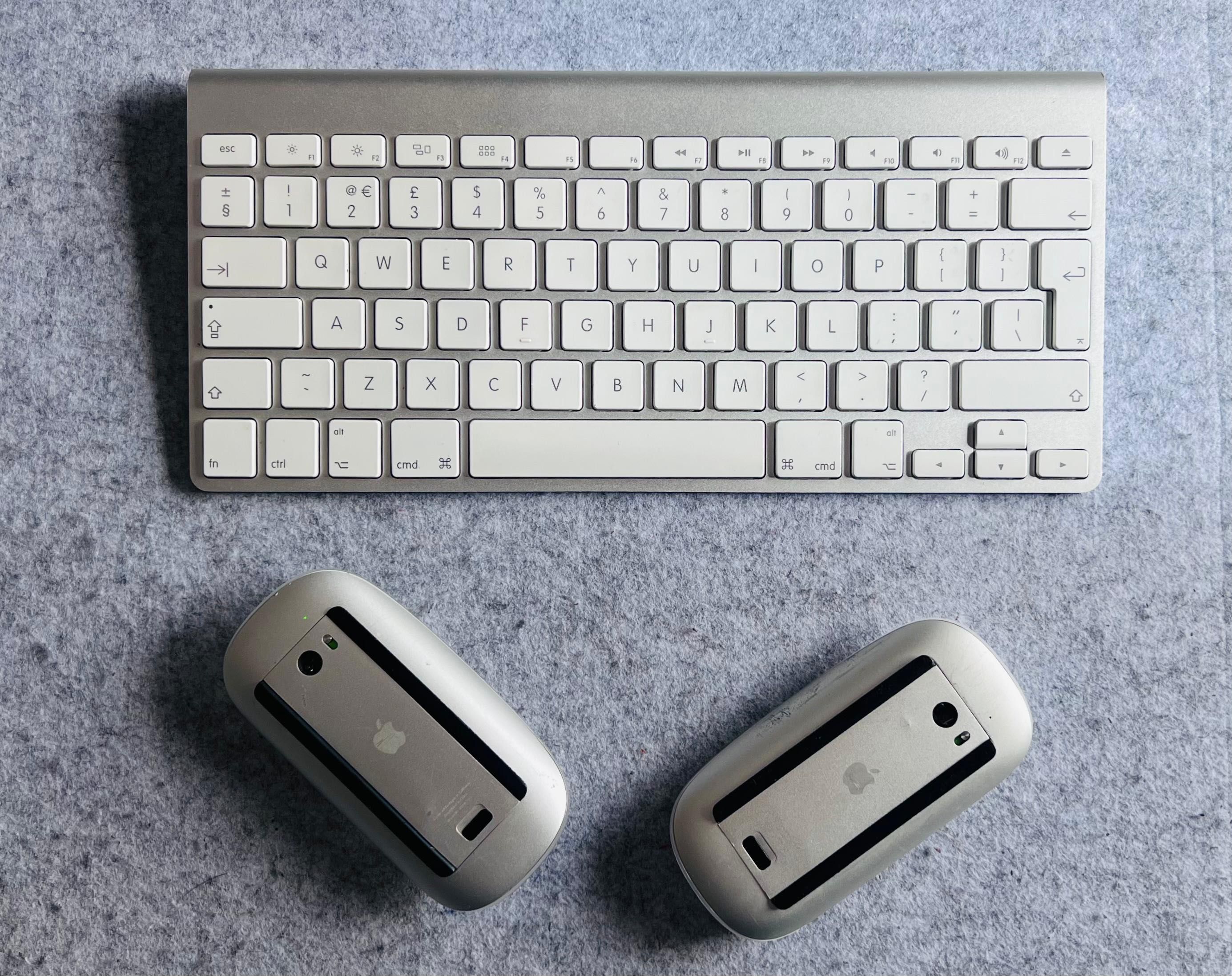 Teclado e Rato Apple (sem fios)