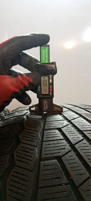 225/70.R16 комплект continental