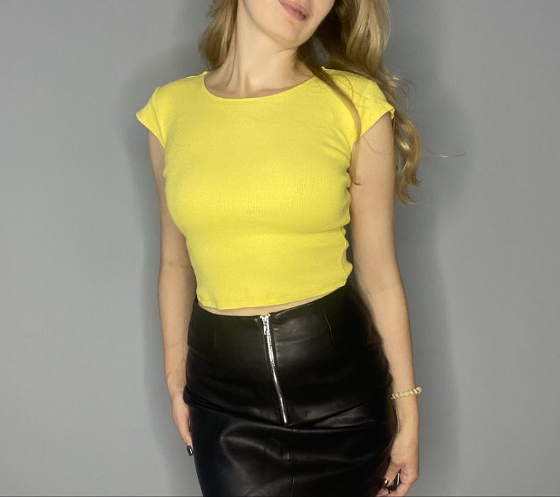 Топ в рубчик яскравий літній