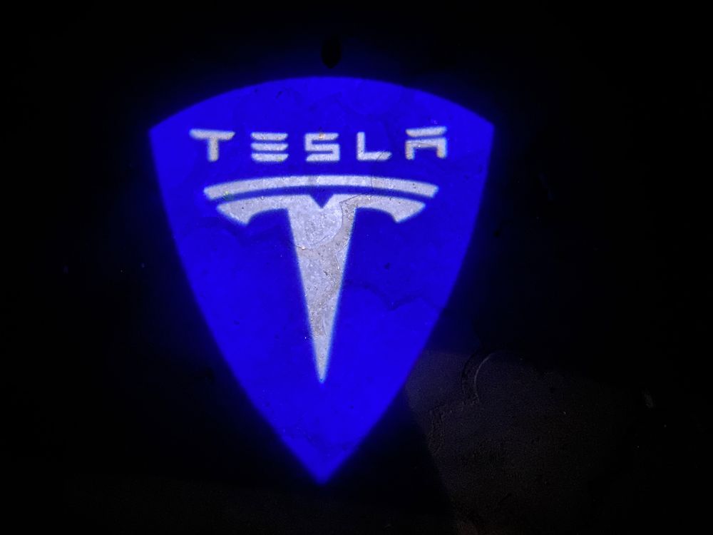 подсветка  Tesla підсвітка з логотипом Tesla підсвітки лед led