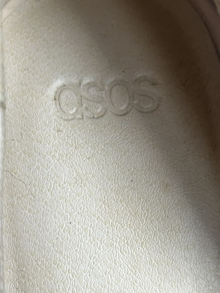 Туфлі Asos бежеві