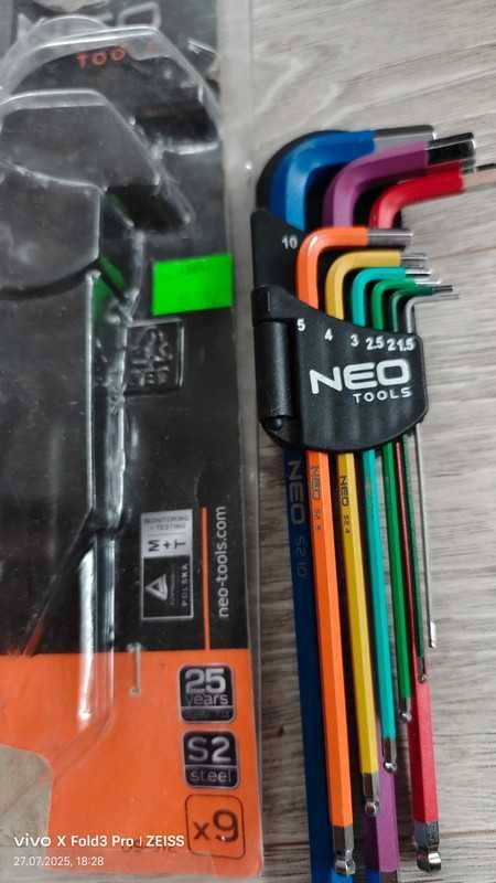 Neo tools długie kolorowe klucze imbusowe i torx