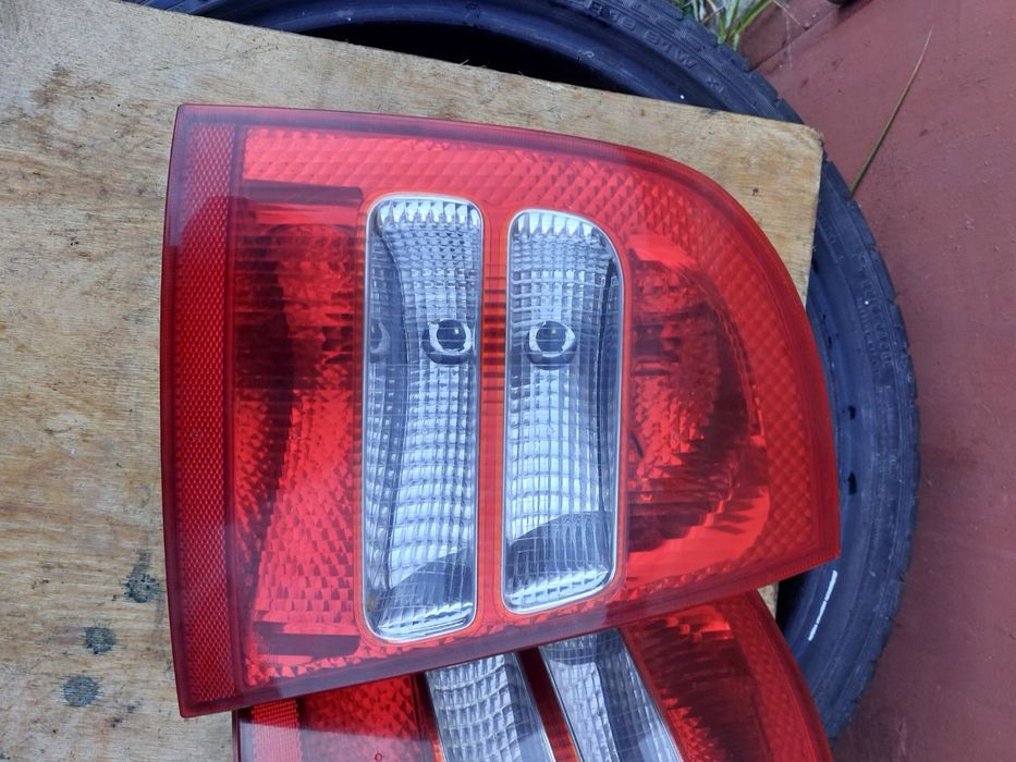 Задні стопи фонарі skoda octavia tour рестайл оригінал