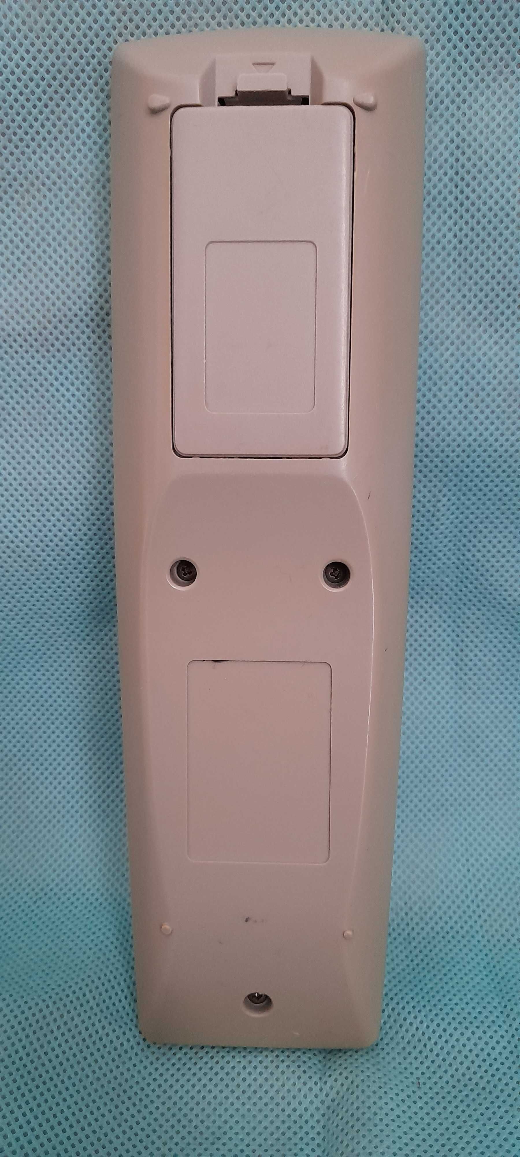 Pilot oryginalny do nagrywarka SHARP VCR/DVD RECORDER