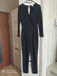 Elegancki czarny kombinezon New Yorker