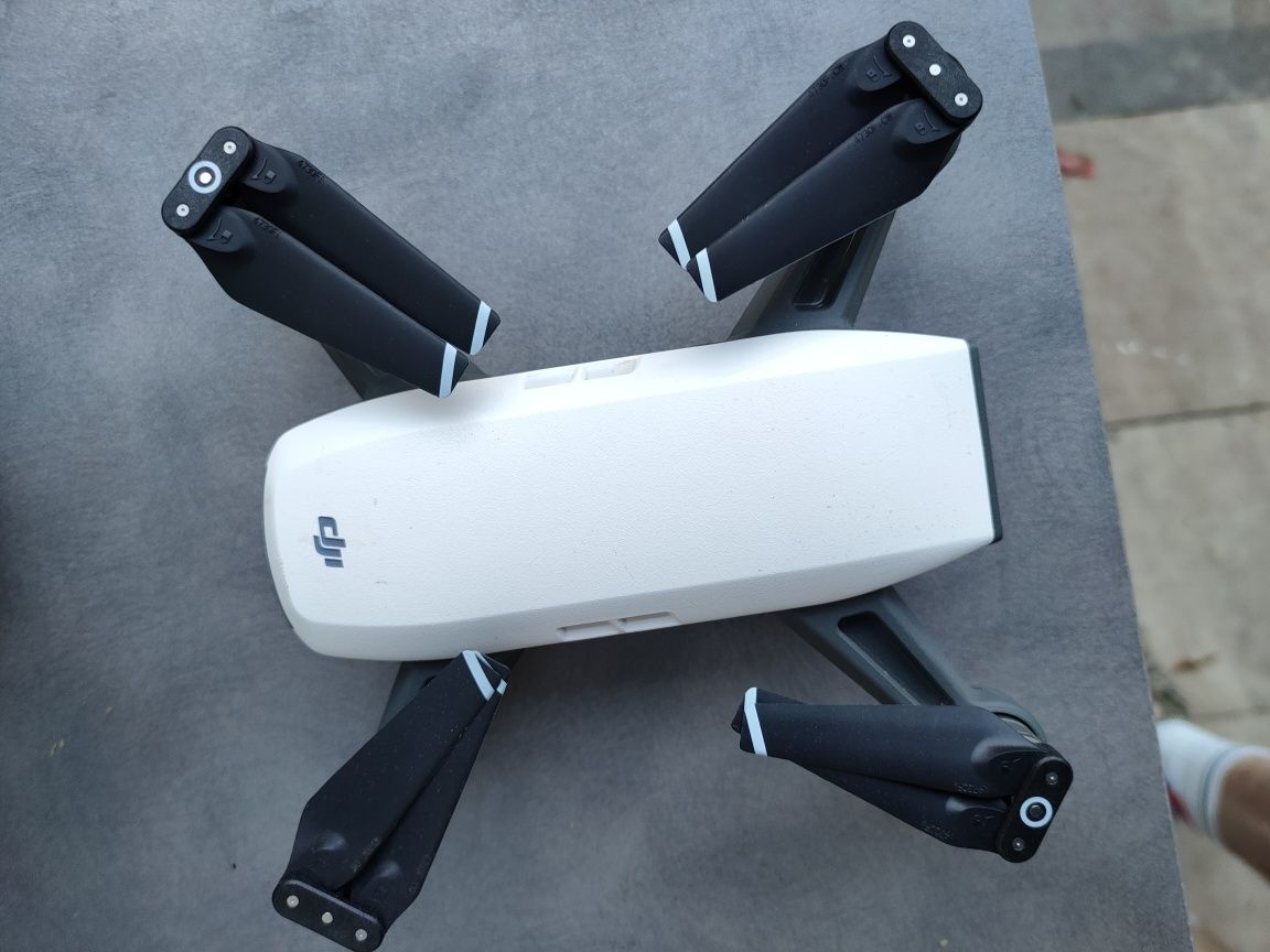Dron DJI Spark fly more combo