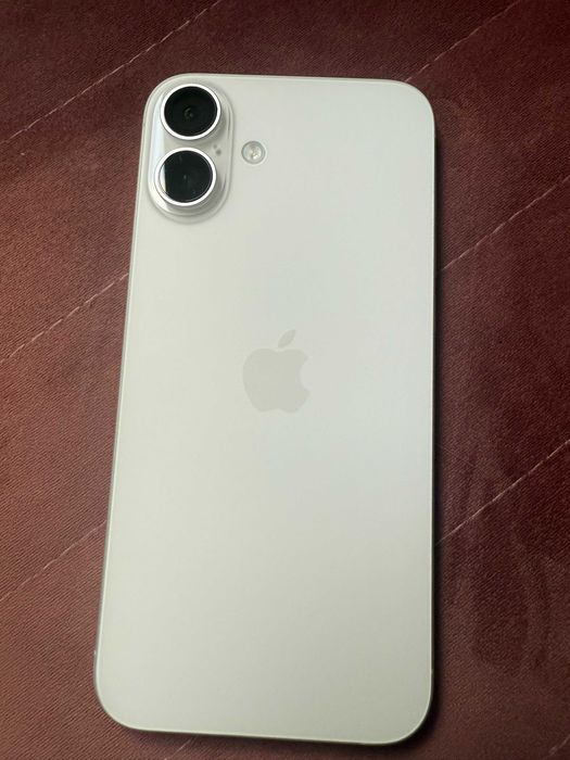 iPhone 16 Plus na gwarancji jak nowy