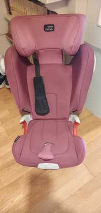 Cadeira auto Britax Romer para criança.