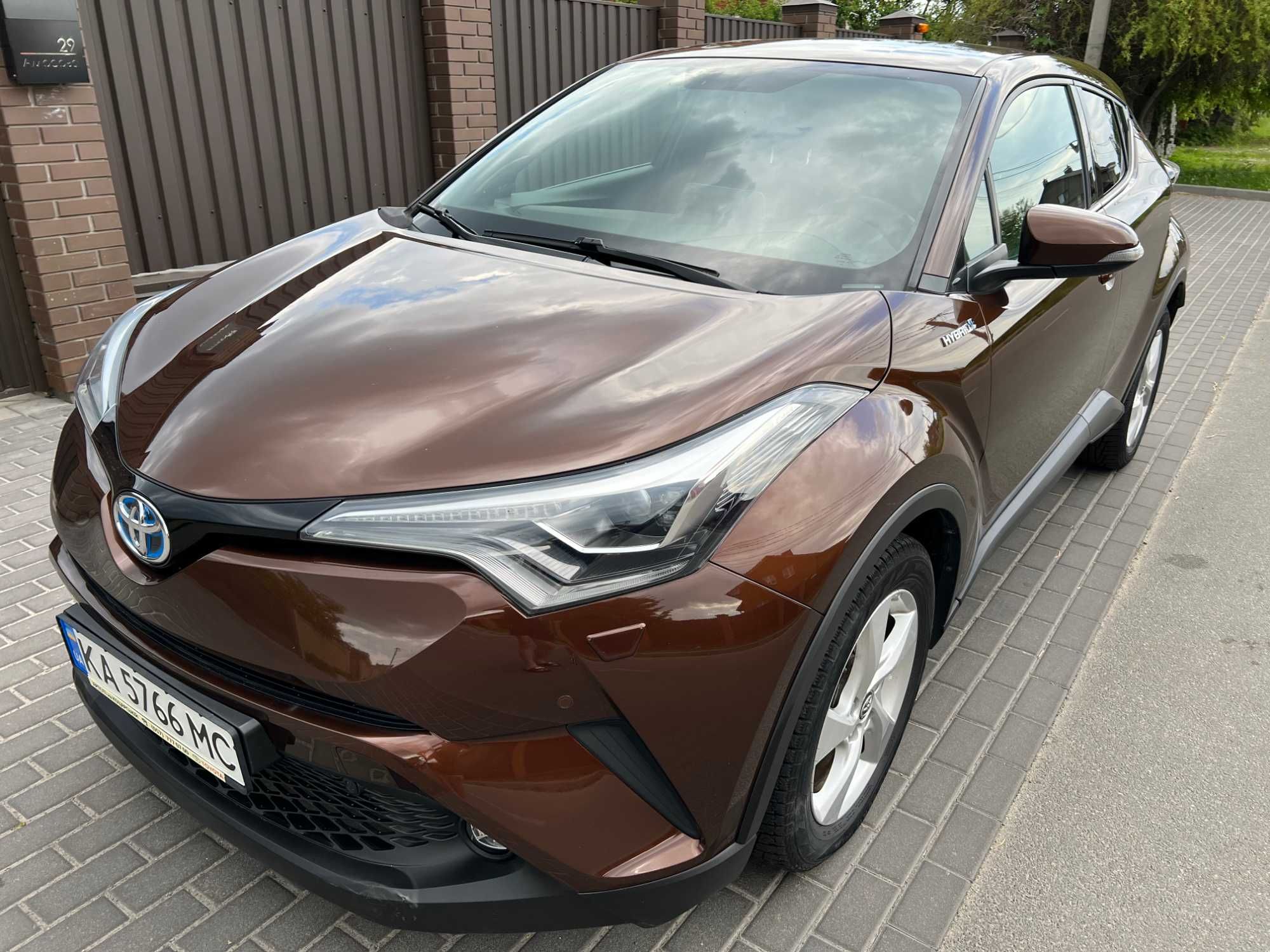 Toyota C-HR   1.8 AT. Hybrid 2018р. Офіційна версія !!!