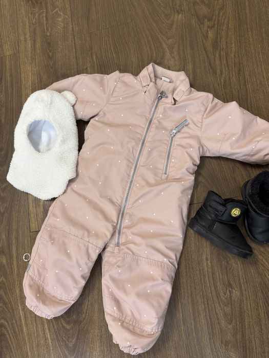 Комбінезон теплий hm 80 розмір , більшомірить 10-18м