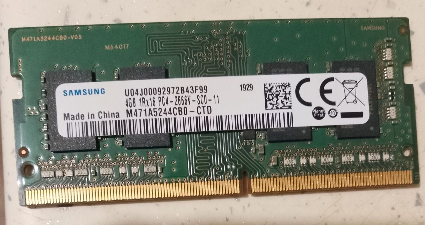 Оперативная память для ноутбука DDR-4.4GB