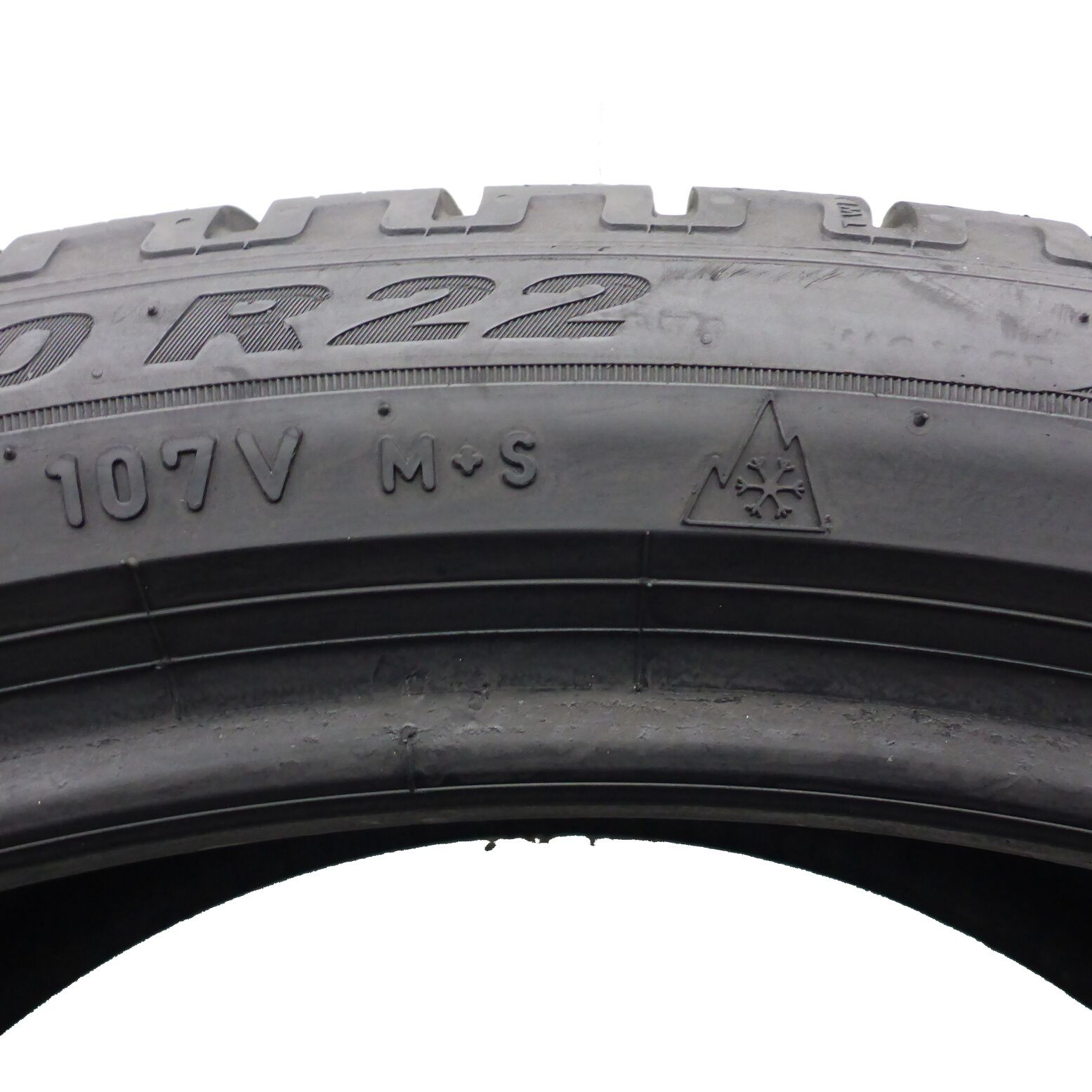 Opony 315/30/22 Pirelli 315/30R22 107V XL Scorpion Zimowe 2022 7mm