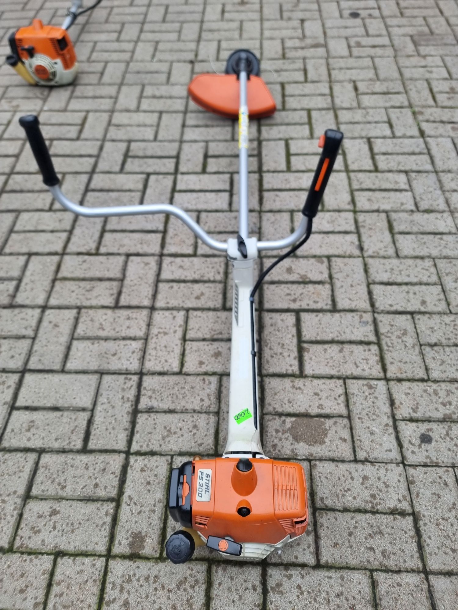 Kosa spalinowa Stihl FS 300 1.9km Raty !