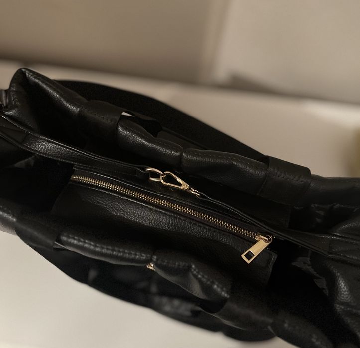 Laura Biaggi czarna torebka shopper