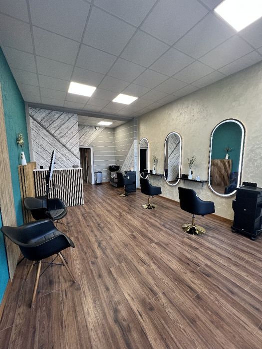 Wynajme stanowisko/gabinet w salonie urody. Bez opłat. Centrum