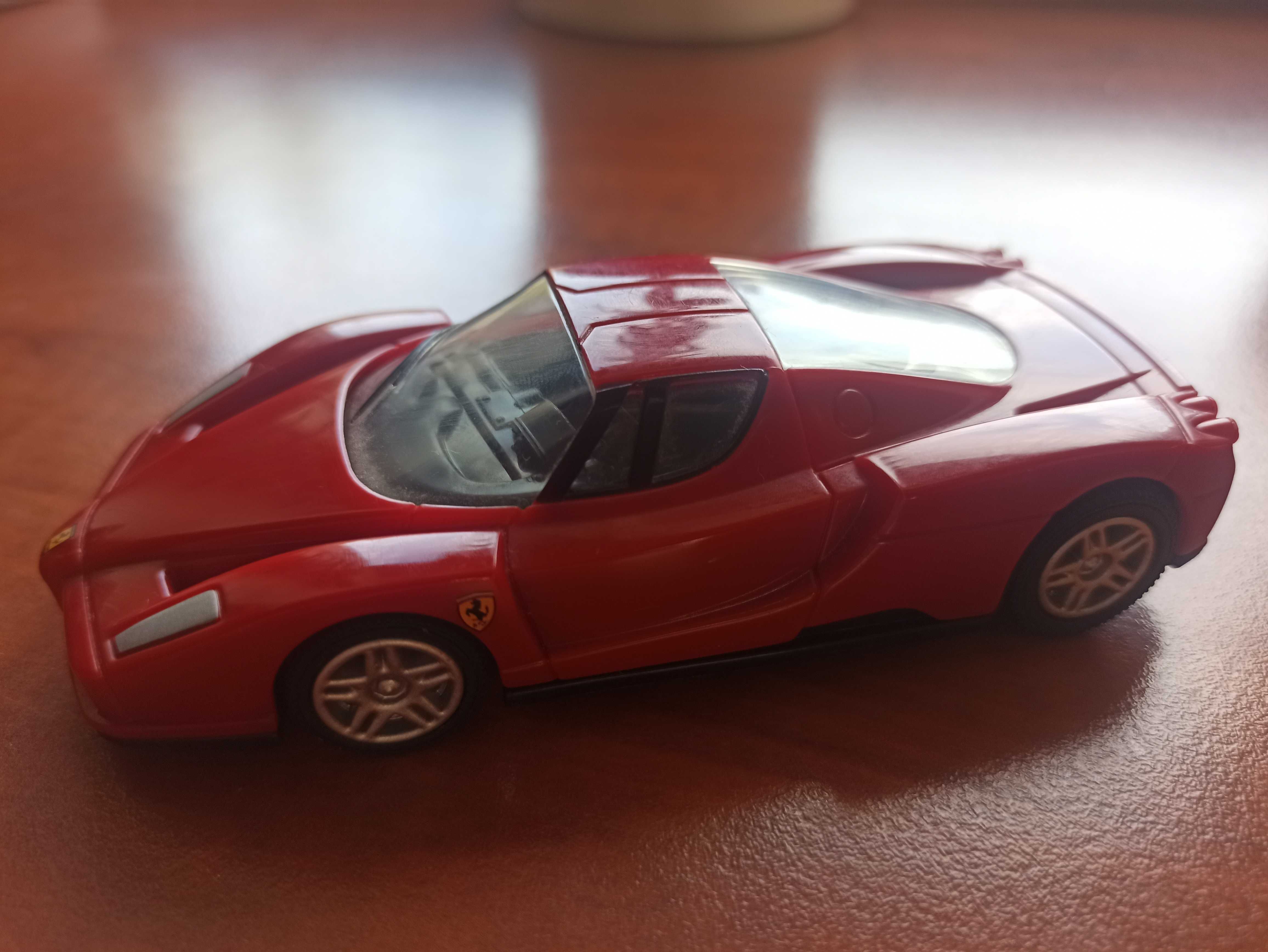 Ferrari Enzo. Seria Shell V-Power. 1:38
