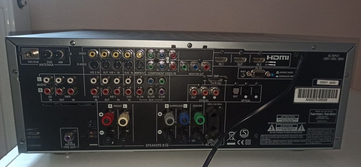 Amplituner Harman Kardon AVR 147, piękny stan
