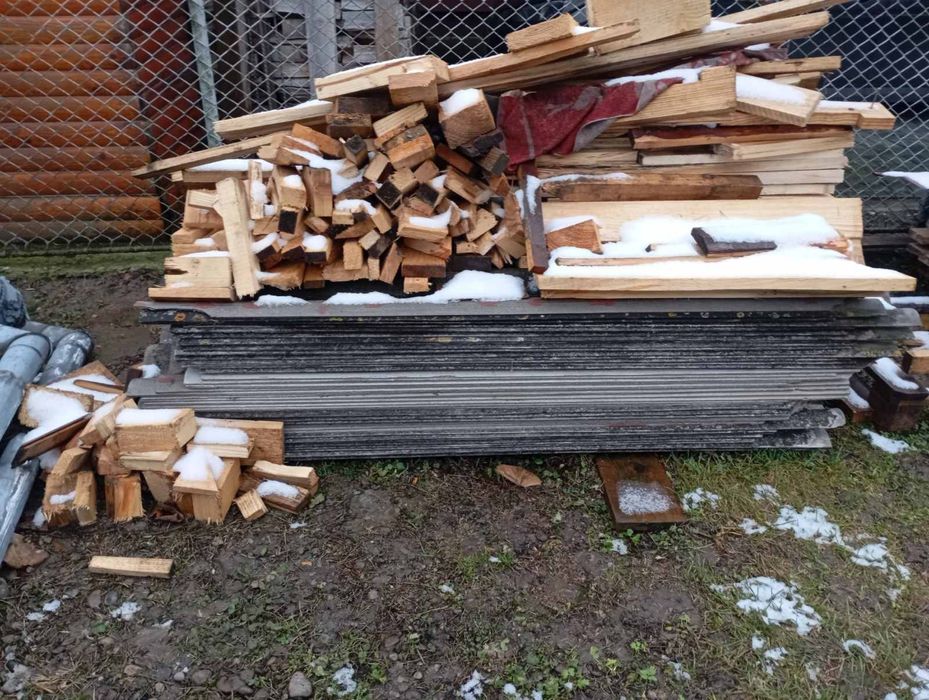Продам шифер  б/у 100 грн дзвоніть на вайбер