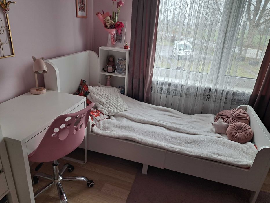 Zestaw do pokoju dla dziecka łóżko biurko krzesło