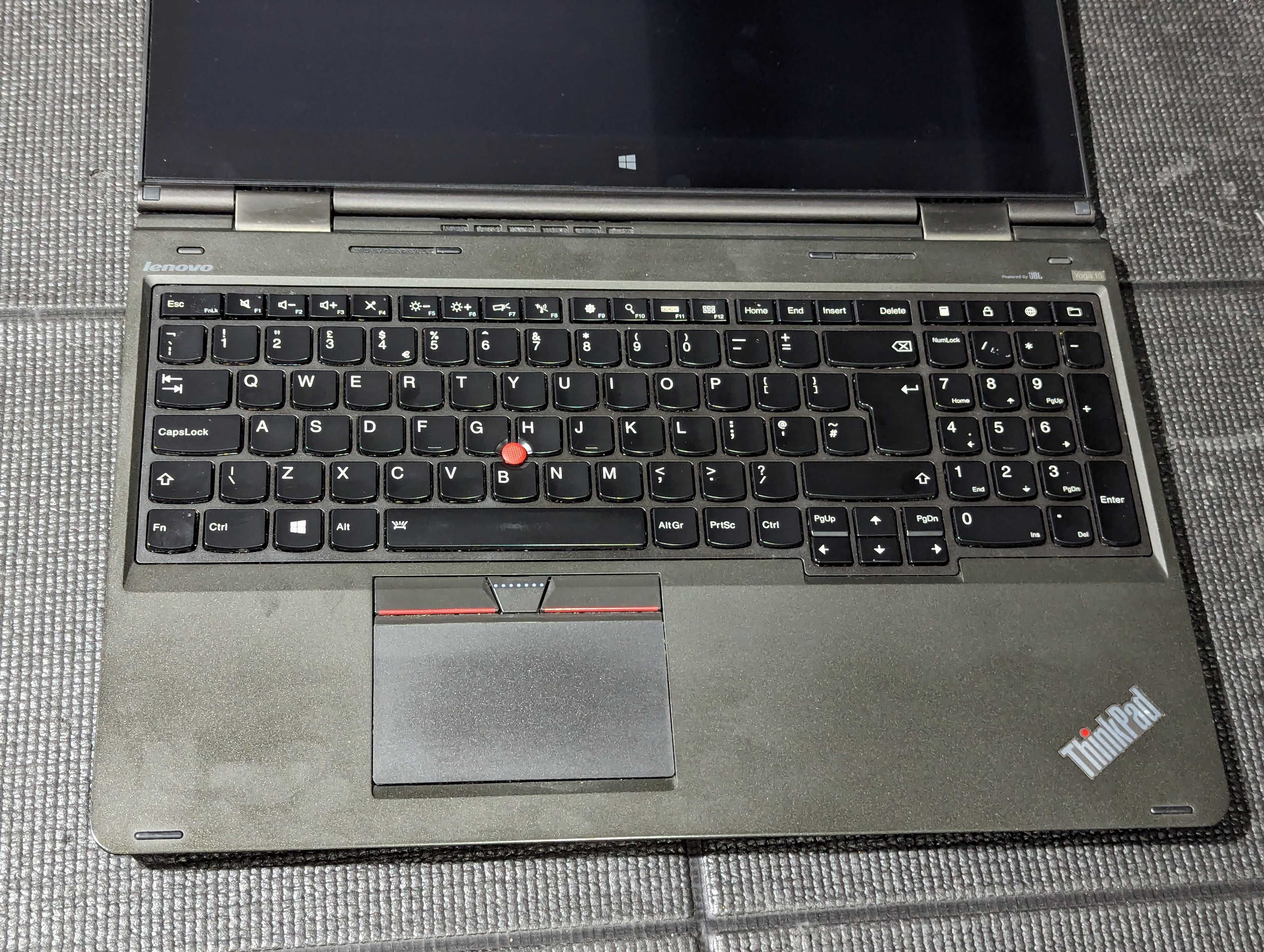 Lenovo ThinkPad Yoga 15' TouchScreen/Dobrável