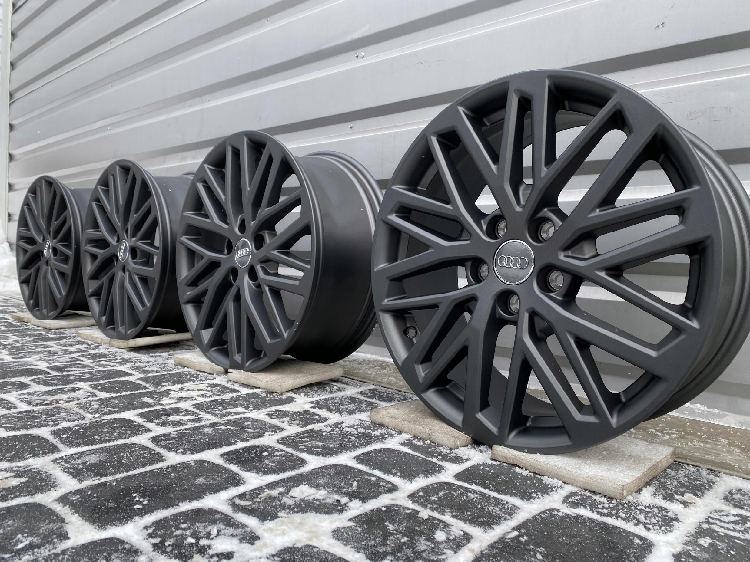 Oryginalne Felgi Audi 18 S3 A3 A4 A6 A8 Q3 TT