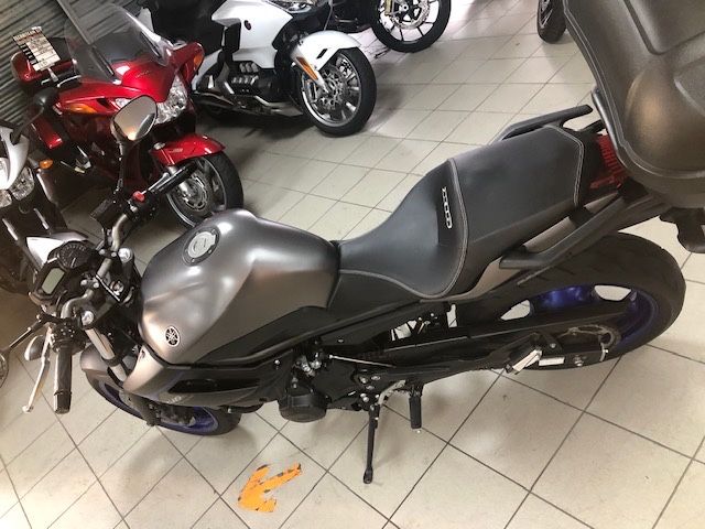 Yamaha XJ6 N 35kw (DOMINATOR) DESLIMITADA