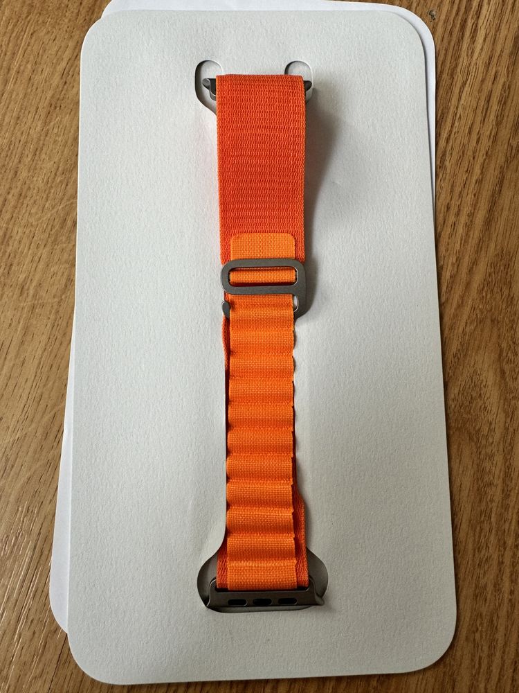 Pasek apple watch ultra orange alpine loop