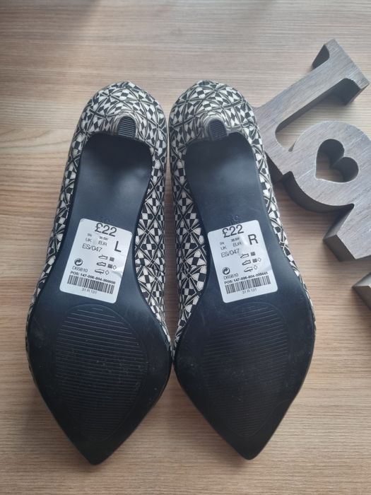 Buty 38 szpilki nowe 38.5