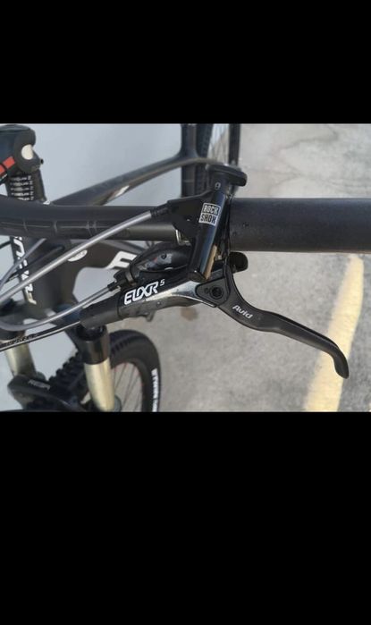 Bicicleta BTvendo Focus carbono 29  / troco por bicicleta de estrada