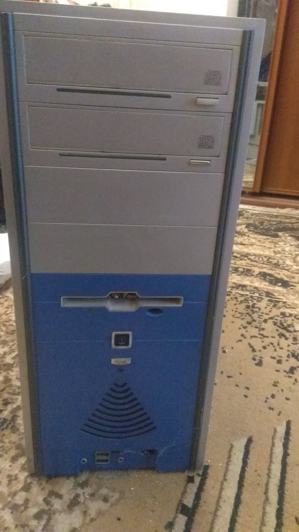 Комп'ютер Intel core 2 quad