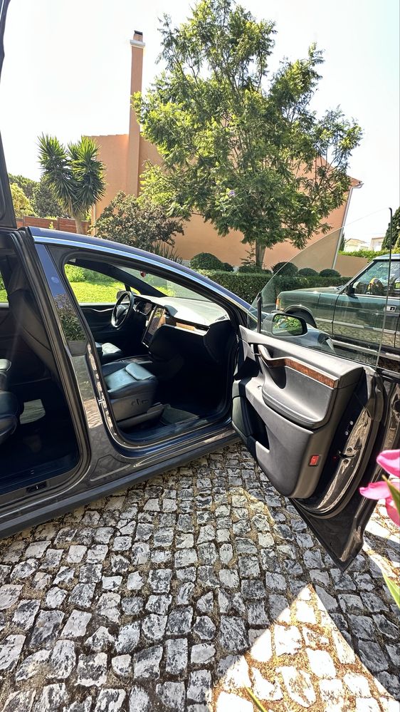 Tesla Model X Long Range – Julho 2020 - Nacional