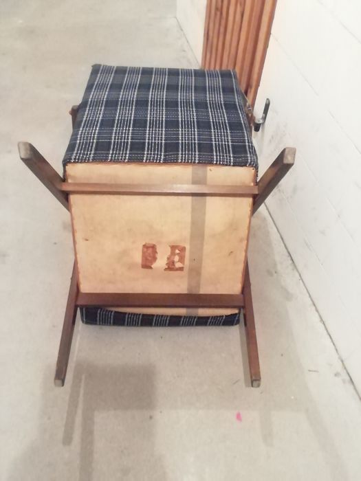 Fotel PRL typ b-310 /lisek/ - do renowacji
