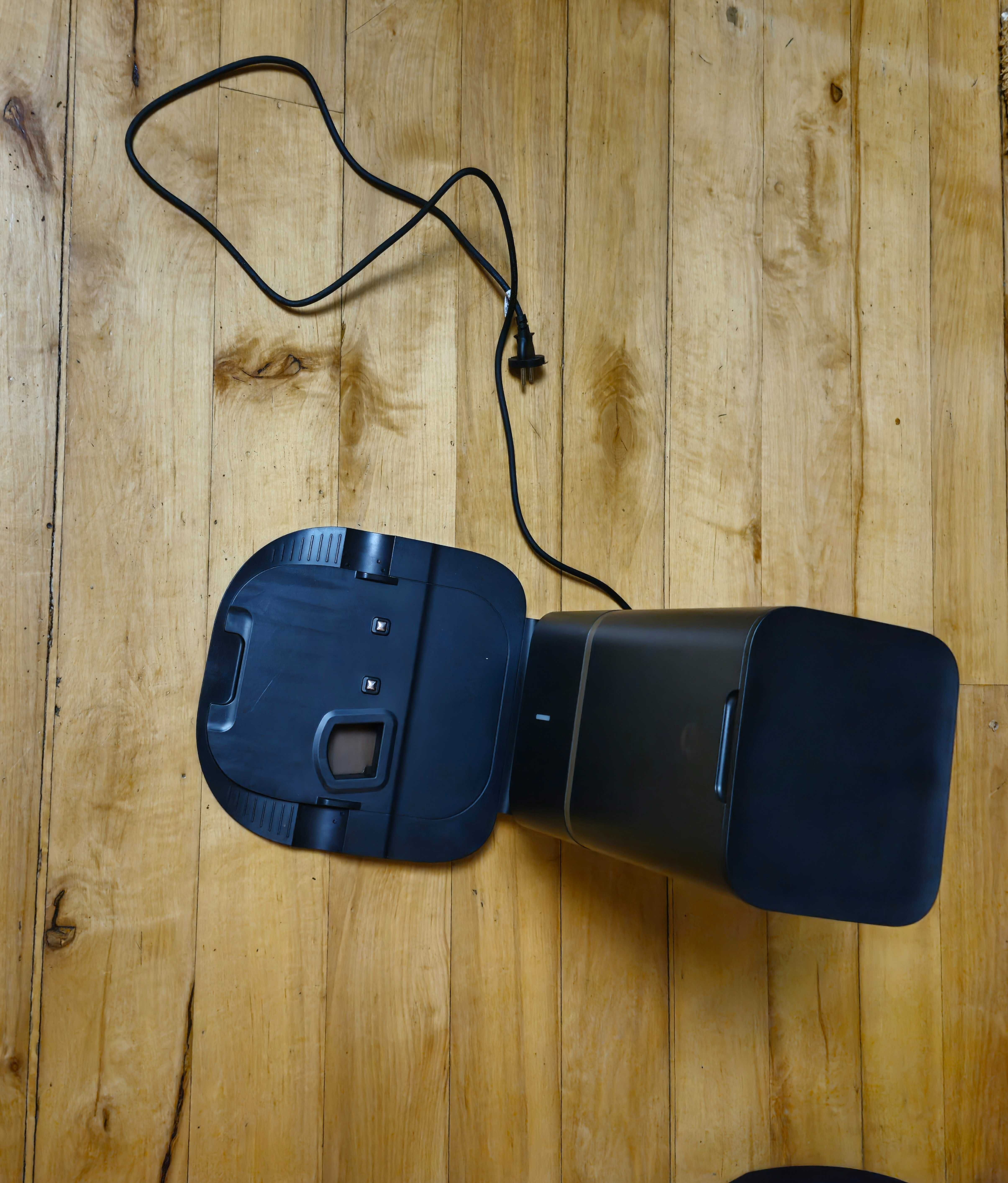Robot sprzątający iRobot Roomba s9+ z stacją ładującą
