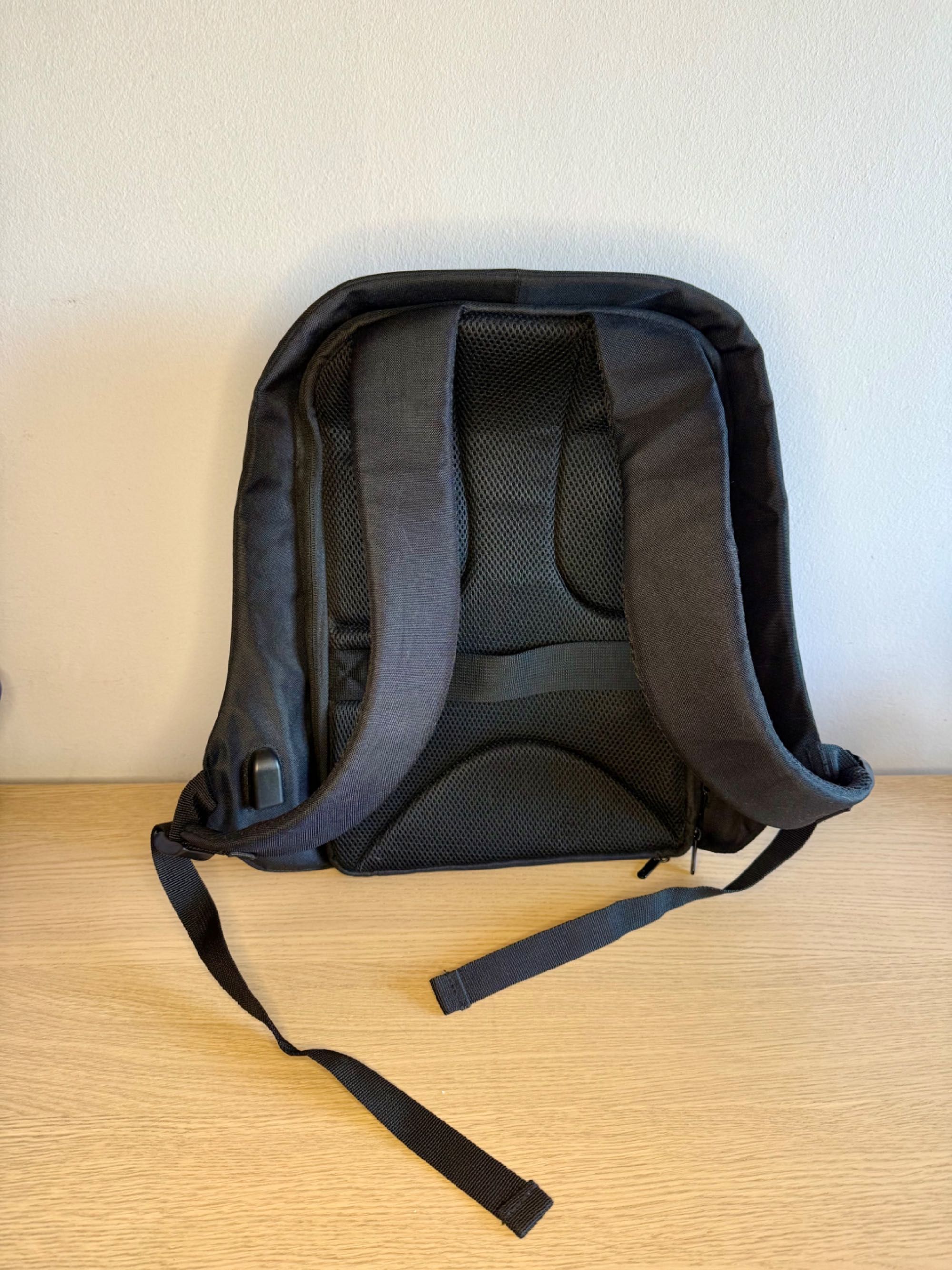Mochila Portátil 15.6'' Anti-Roubo