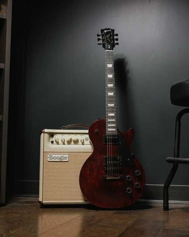 Gibson Les Paul Modern Studio Wine Red Satin gitara elektryczna