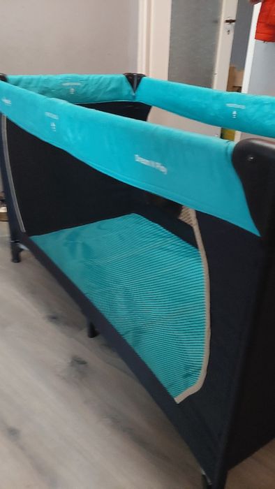 Łóżeczko turystyczne