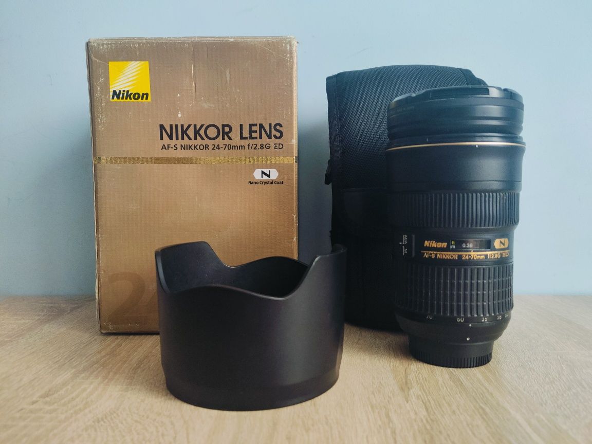 Nikon 24-70 2.8 ED